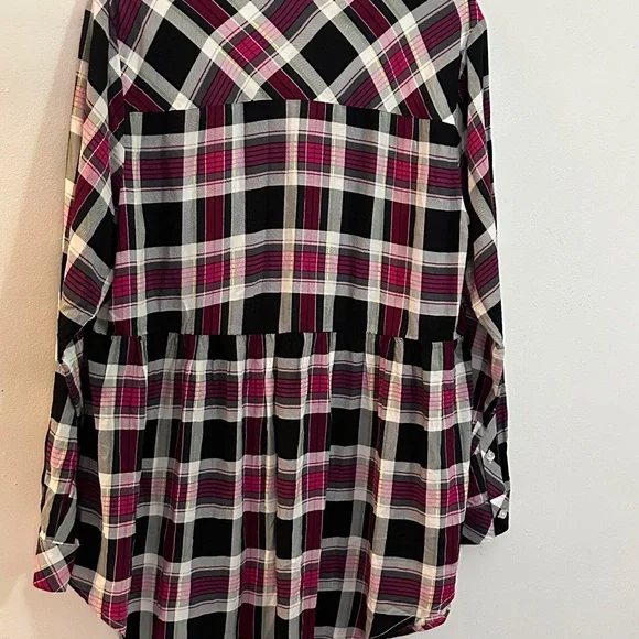 Torrid Pink and Black Plaid Button-Down Shirt - Picture 6 of 9